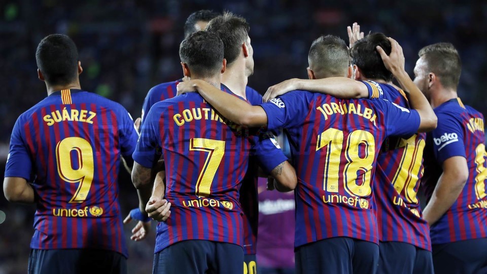 صور مباراة : برشلونة - ألافيس 3-0 ( 18-08-2018 ) 96257537