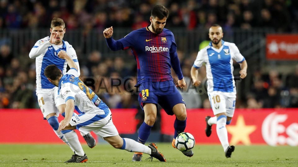 صور مباراة : برشلونة - ليغانيس 3-1 ( 07-04-2018 )  77405796