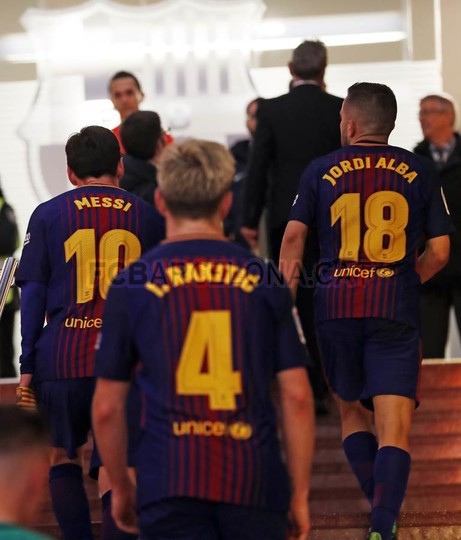 صور مباراة : برشلونة - أتلتيكو مدريد 1-0 ( 04-03-2018 )  72408422