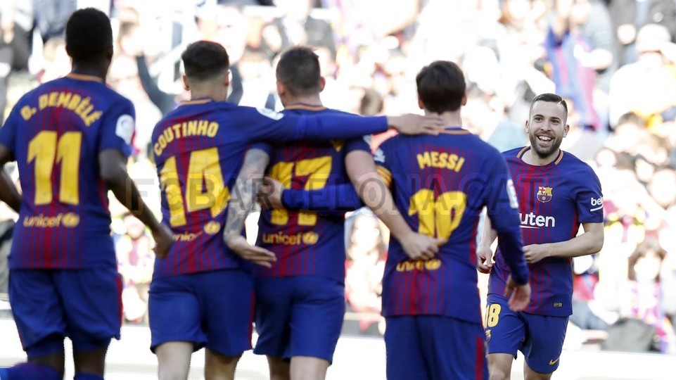 صور مباراة : برشلونة - أتلتيكو بلباو 2-0 ( 18--.3-2018 )  74445167