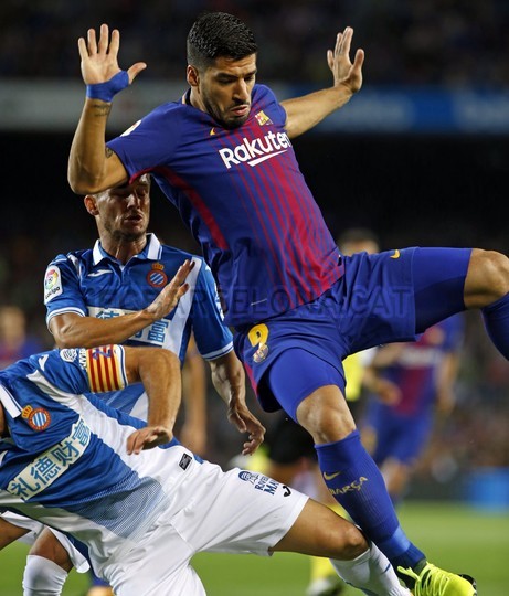 صور مباراة : برشلونة - اسبانيول 5-0 ( 09-09-2017 )  54070129