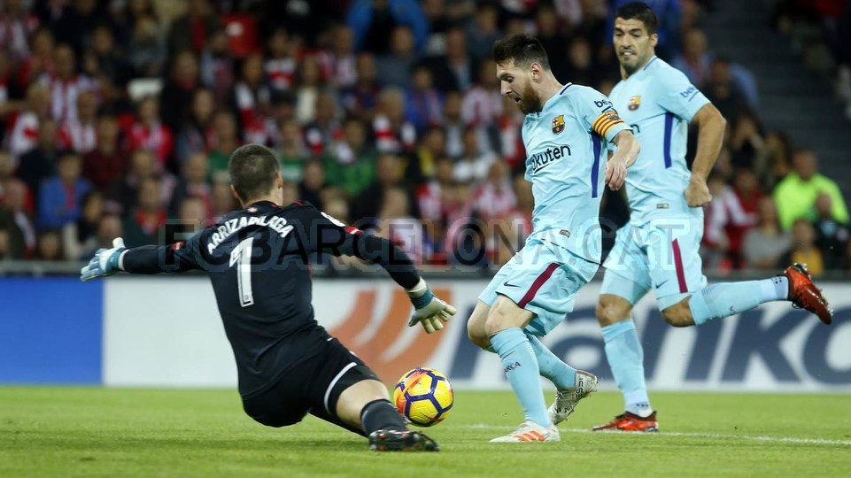 صور مباراة : أتلتيكو بلباو - برشلونة 0-2 ( 28-10-2017 )  58564228