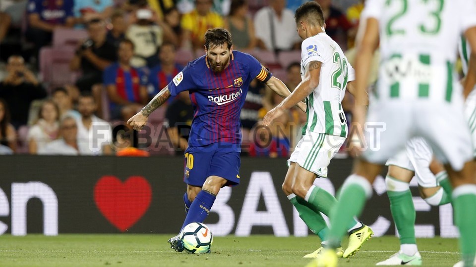 صور مباراة : برشلونة - بيتيس 2-0 ( 20-08-2017 )  52388742