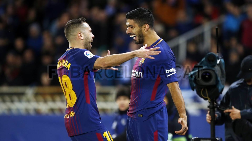 صور مباراة : ريال سوسيداد - برشلونة 2-4 ( 14-01-2018 )  66254215