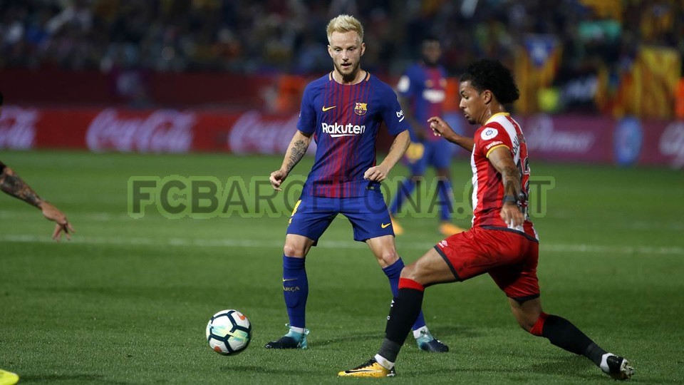 صور مباراة : جيرونا - برشلونة 0-3 ( 23-09-2017 ) 55182350