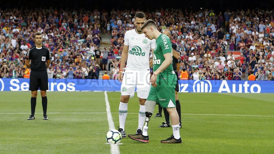 صور مباراة : برشلونة - شابيكوينسي 5-0 ( 07-08-2017 )  51734418