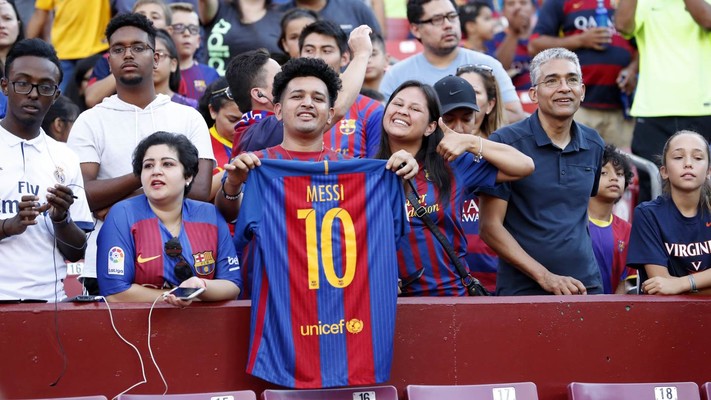 Over 6,000 on hand for Barça training session at FedExField