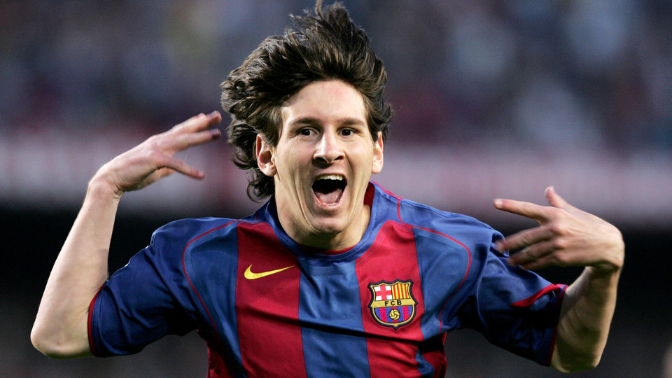 300 goals for Leo Messi at Camp Nou with FC Barcelona - FC 