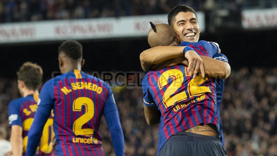 صور مباراة : برشلونة - ريال مدريد 5-1 ( 28-10-2018 )  101727641