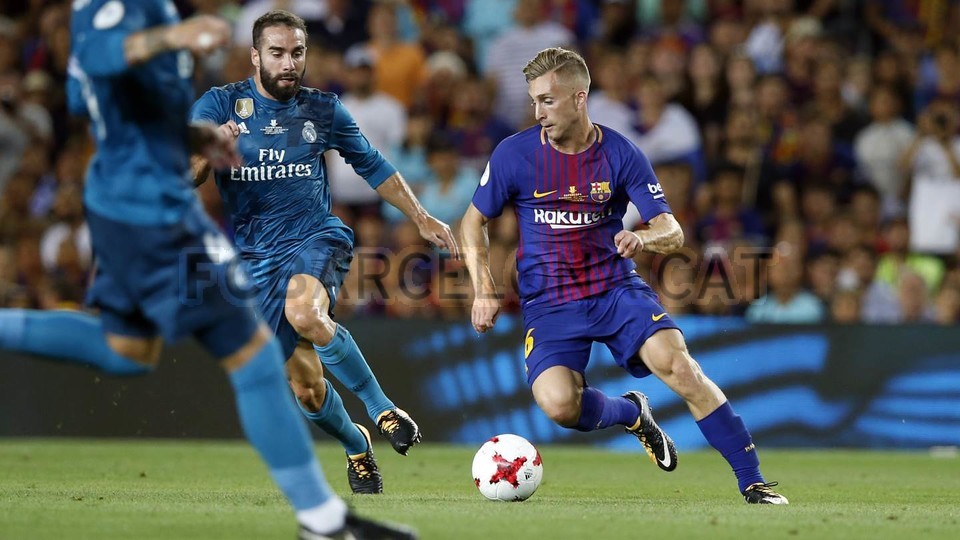 صور مباراة : برشلونة - ريال مدريد 1-3 ( 13-08-2017 )  52048035