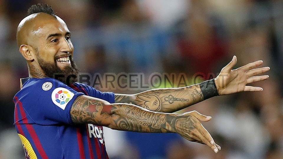 صور مباراة : برشلونة - ألافيس 3-0 ( 18-08-2018 ) 96257553