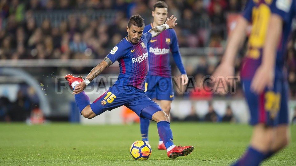 صور مباراة : برشلونة - ألافيس 2-1 ( 28-01-2018 )  67978413