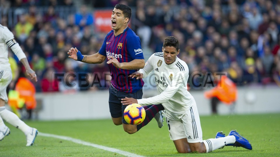 صور مباراة : برشلونة - ريال مدريد 5-1 ( 28-10-2018 )  101708462