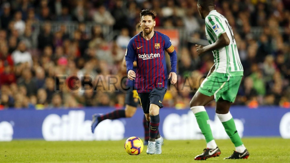 صور مباراة : برشلونة - بيتيس 3-4 ( 11-11-2018 )  102342065
