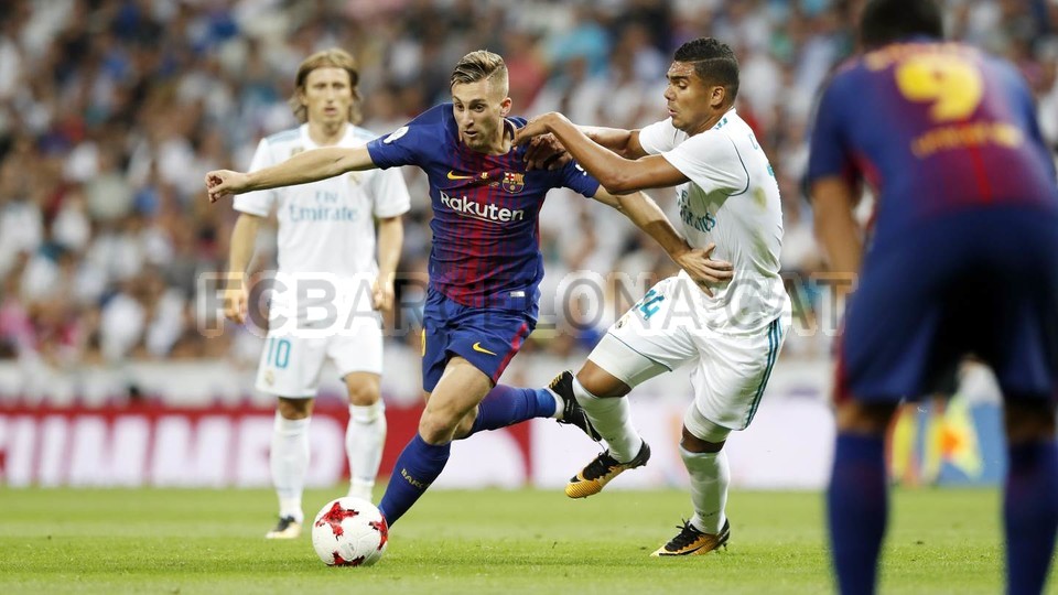 صور مباراة : ريال مدريد - برشلونة 2-0 ( 16-08-2017 )  52196031