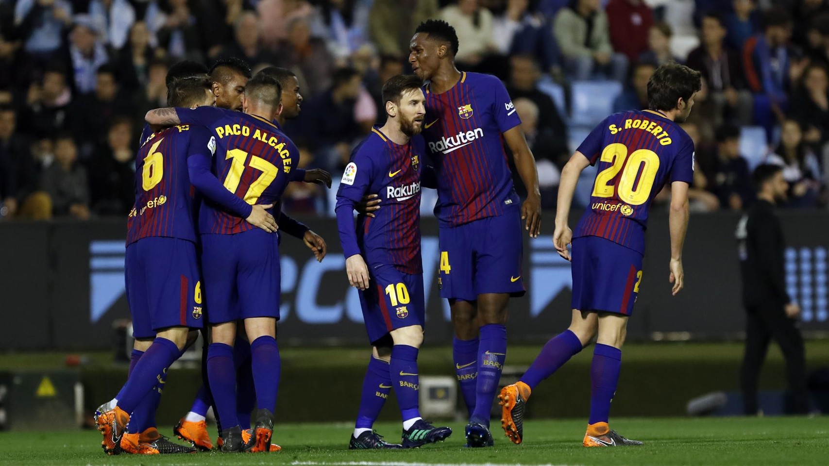 شاهد صور مباراة : سيلتا فيغو - برشلونة 2-2 ( 17-04-2018 )  78834114