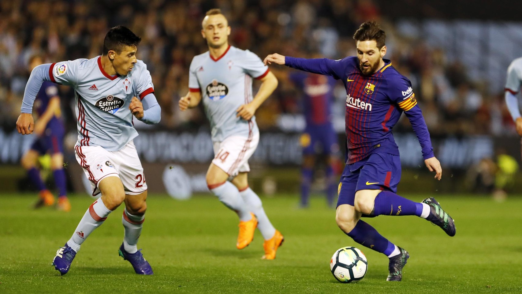 شاهد صور مباراة : سيلتا فيغو - برشلونة 2-2 ( 17-04-2018 )  78834120