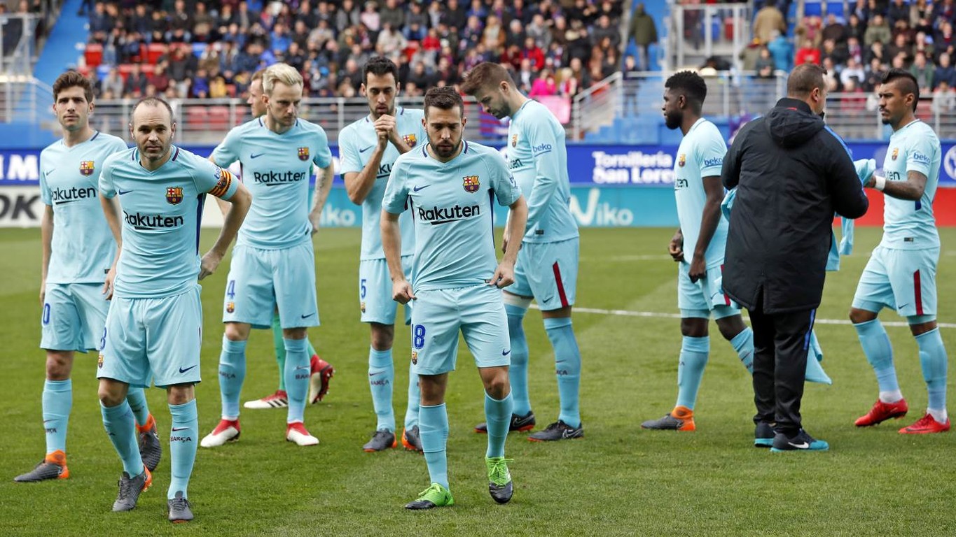 صور مباراة : ايبار - برشلونة 0-2 ( 17-02-2018 )  70484960