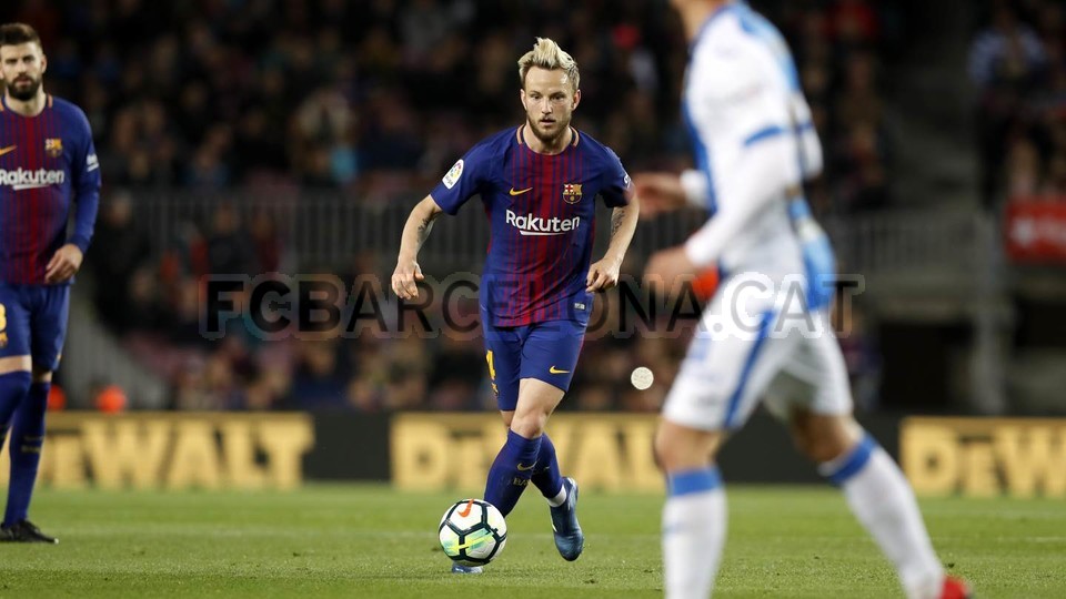 صور مباراة : برشلونة - ليغانيس 3-1 ( 07-04-2018 )  77379044