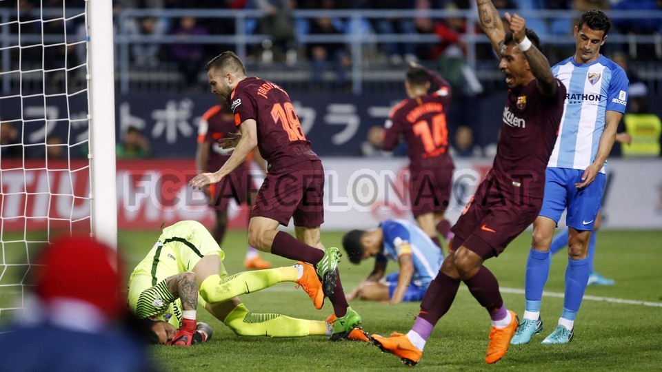 صور مباراة : ملقا - برشلونة 0-2 ( 10-03-2018 )  73232359