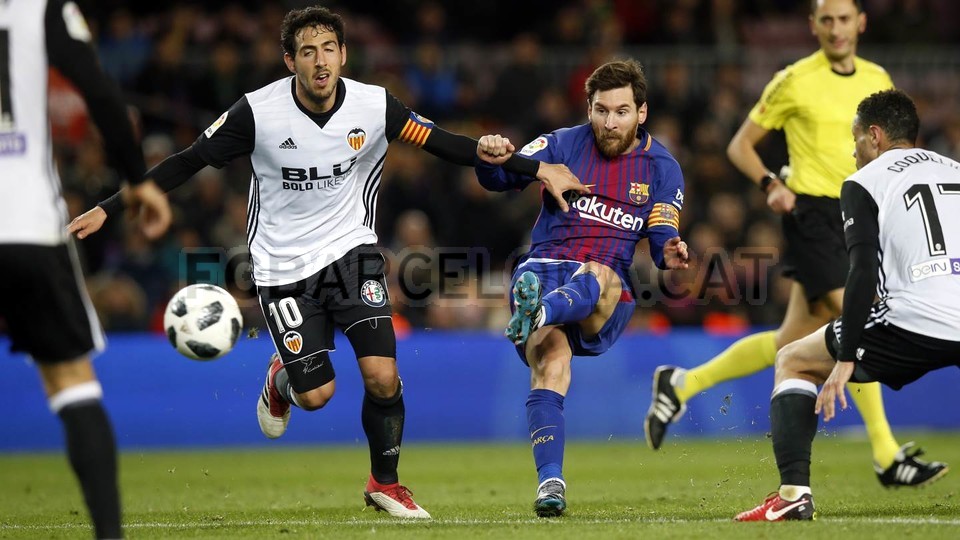 صور مباراة : برشلونة - فالنسيا 1-0 ( 01-02-2018 ) 68424935