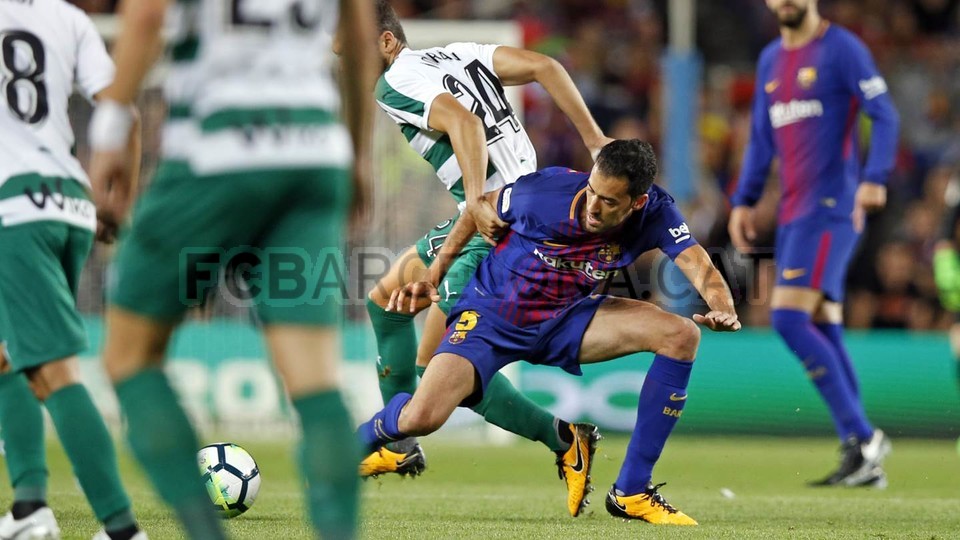 صور مباراة : برشلونة - ايبار 6-1 ( 20-09-2017 )  54805223