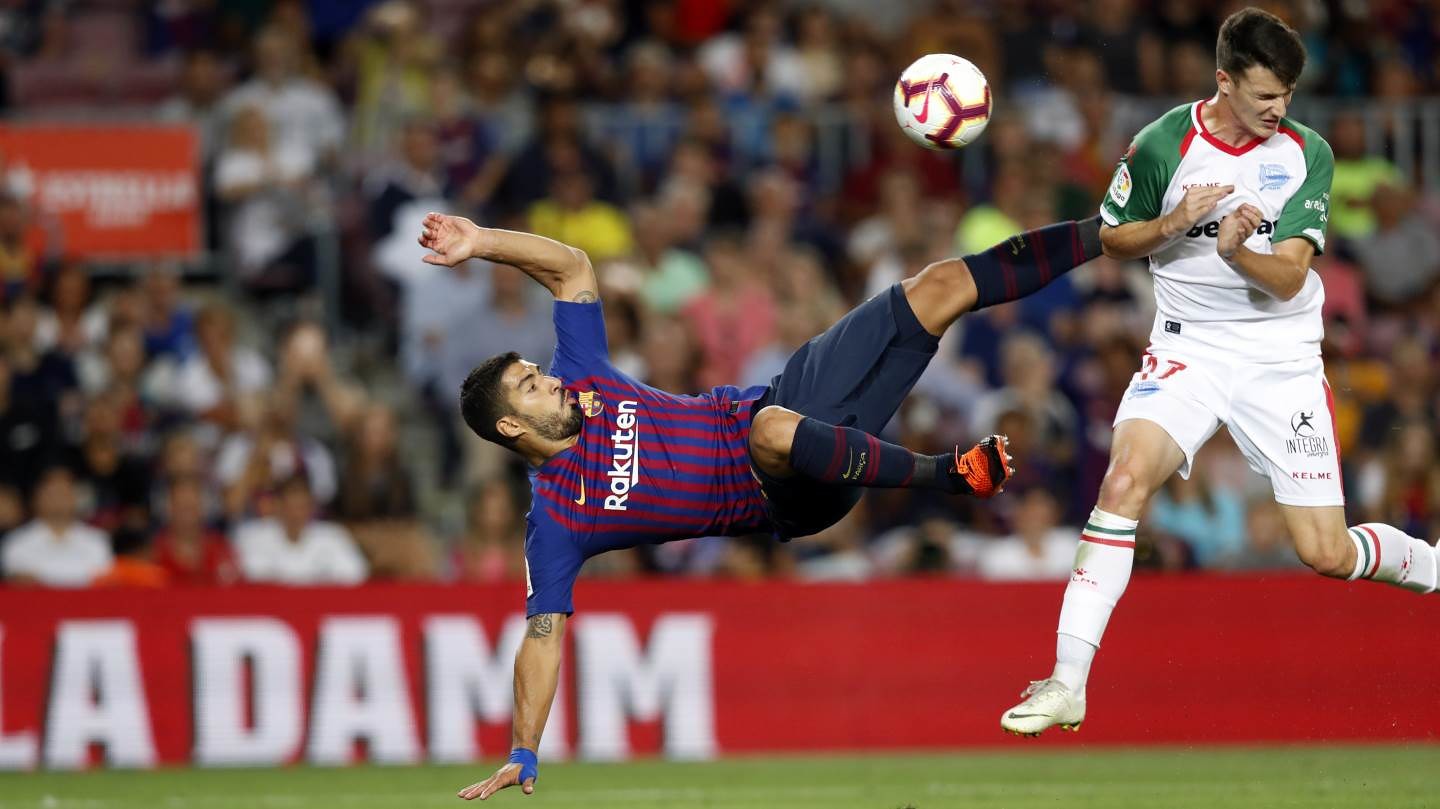 صور مباراة : برشلونة - ألافيس 3-0 ( 18-08-2018 ) 96214760
