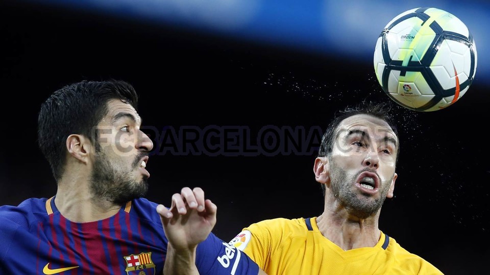 صور مباراة : برشلونة - أتلتيكو مدريد 1-0 ( 04-03-2018 )  72408301