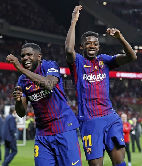 صور مباراة : برشلونة - إشبيلية 5-0 ( 21-04-2018 )  79831023