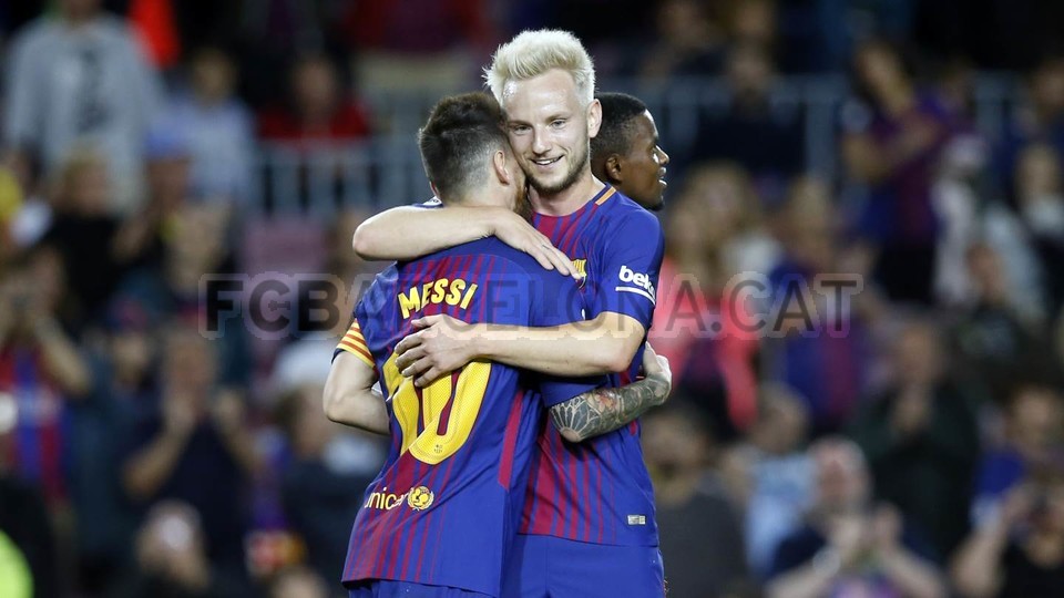 صور مباراة : برشلونة - ايبار 6-1 ( 20-09-2017 )  54809077