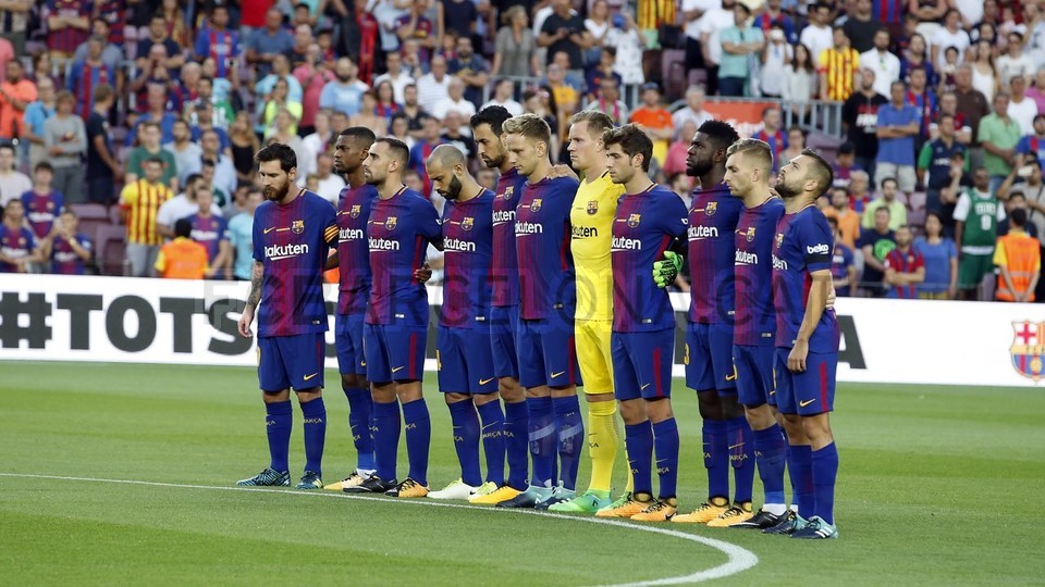 صور مباراة : برشلونة - بيتيس 2-0 ( 20-08-2017 )  52388640