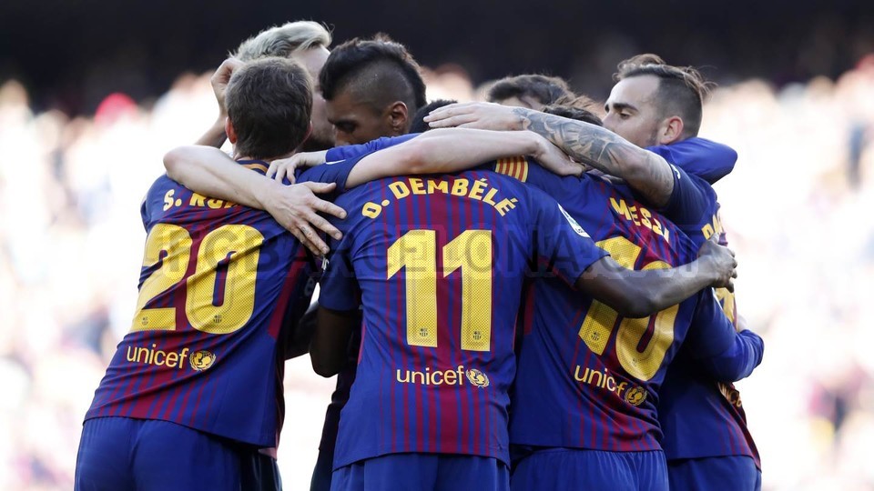 صور مباراة : برشلونة - أتلتيكو بلباو 2-0 ( 18--.3-2018 )  74456612