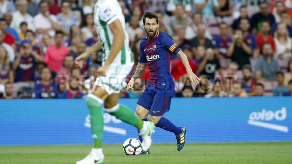 صور مباراة : برشلونة - بيتيس 2-0 ( 20-08-2017 )  52388646