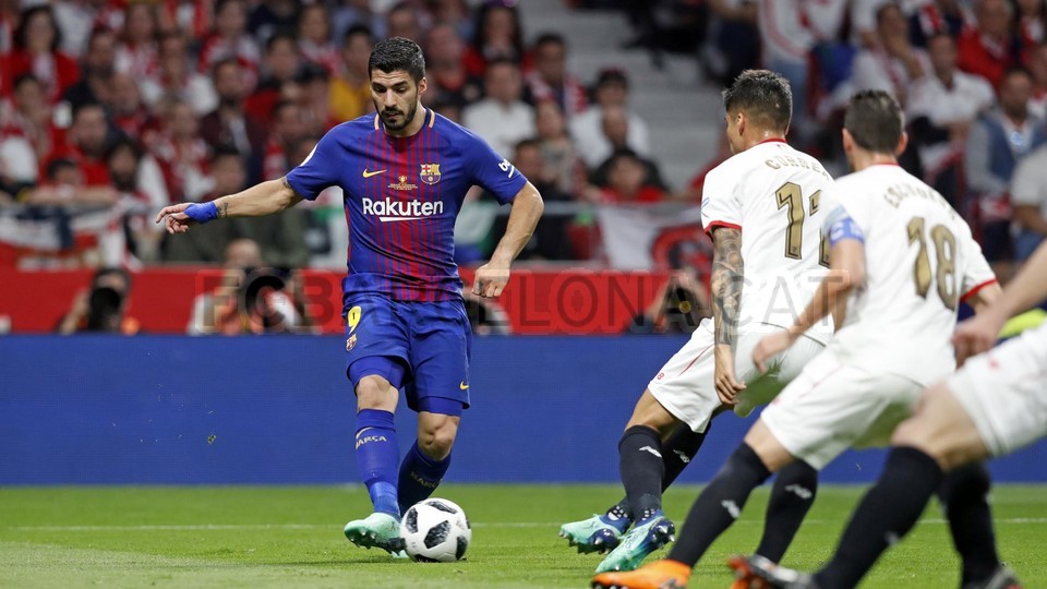 صور مباراة : برشلونة - إشبيلية 5-0 ( 21-04-2018 )  79509252