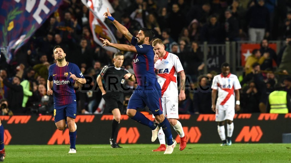 صور مباراة : برشلونة - ألافيس 2-1 ( 28-01-2018 )  67977733