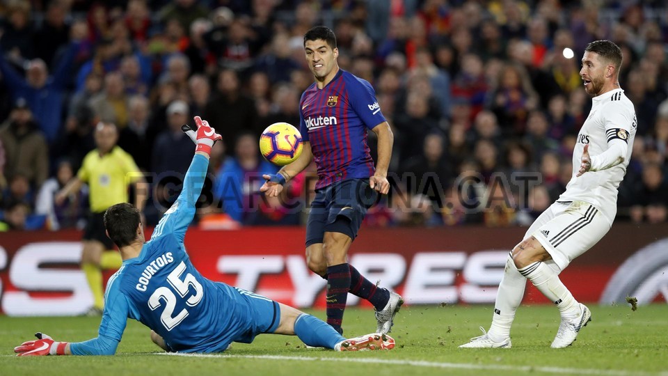 صور مباراة : برشلونة - ريال مدريد 5-1 ( 28-10-2018 )  101734214