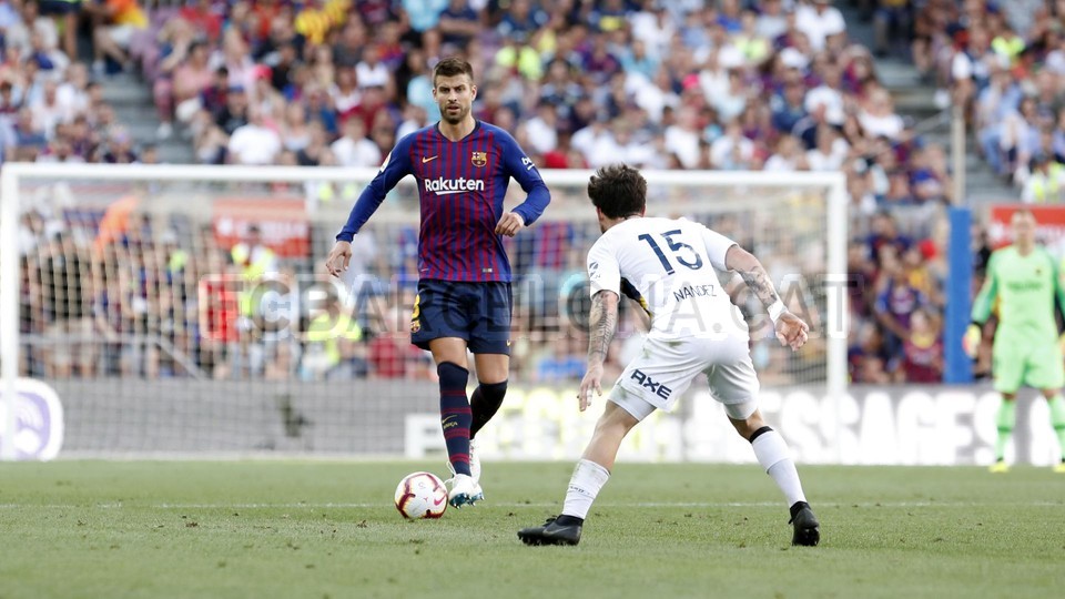 صور مباراة : برشلونة - بوكا جونيورز ( 16-08-2018 )  95974475
