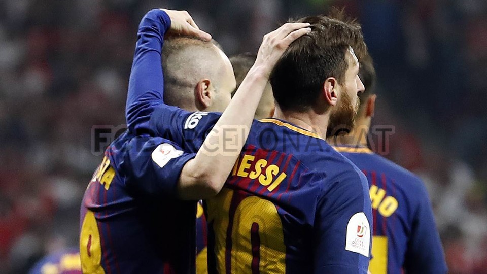 صور مباراة : برشلونة - إشبيلية 5-0 ( 21-04-2018 )  79830859