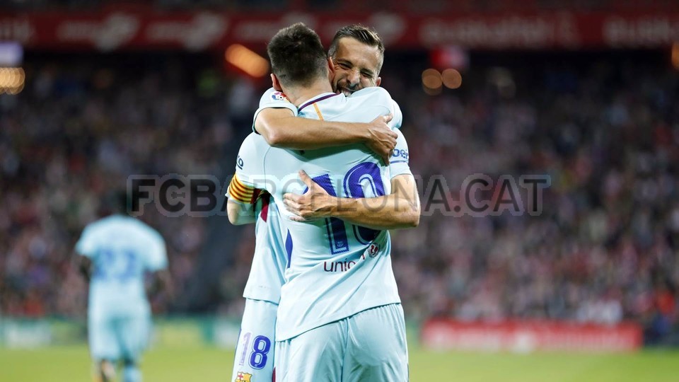 صور مباراة : أتلتيكو بلباو - برشلونة 0-2 ( 28-10-2017 )  58564186