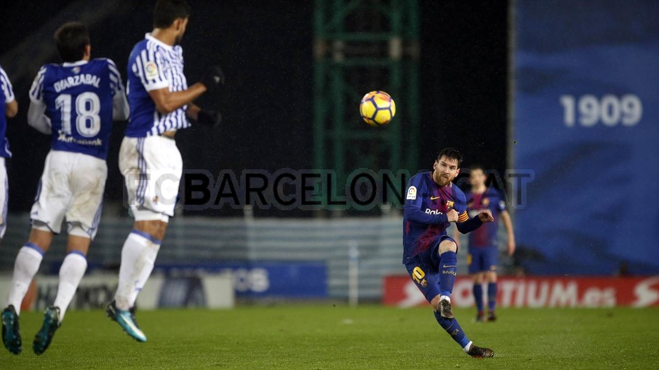صور مباراة : ريال سوسيداد - برشلونة 2-4 ( 14-01-2018 )  66254428