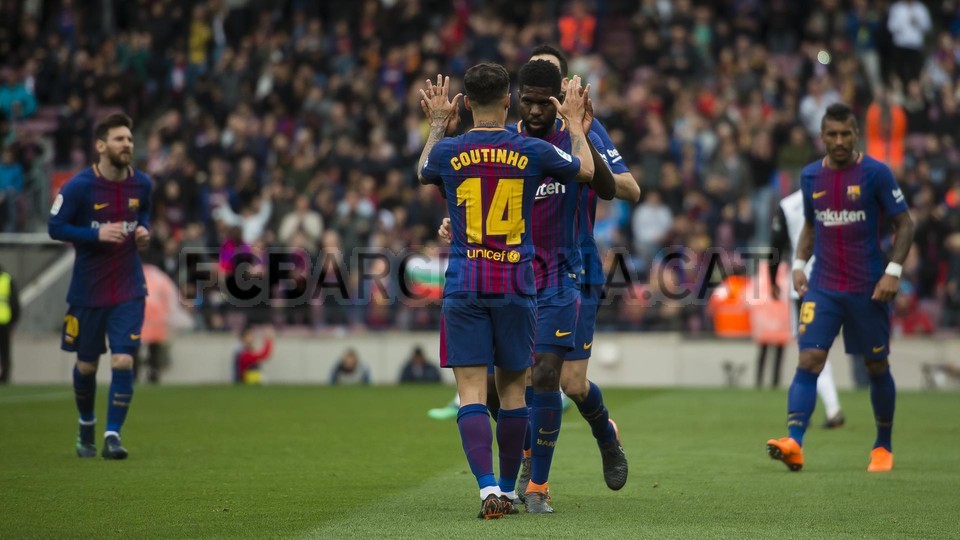 صور مباراة : برشلونة - فالنسيا 2-1 ( 14-04-2018 )  78356317
