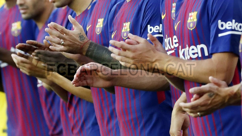 صور مباراة : برشلونة - شابيكوينسي 5-0 ( 07-08-2017 )  51784799