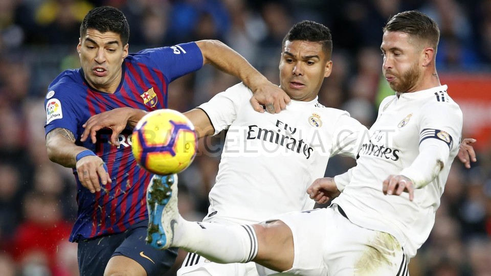 صور مباراة : برشلونة - ريال مدريد 5-1 ( 28-10-2018 )  101774688
