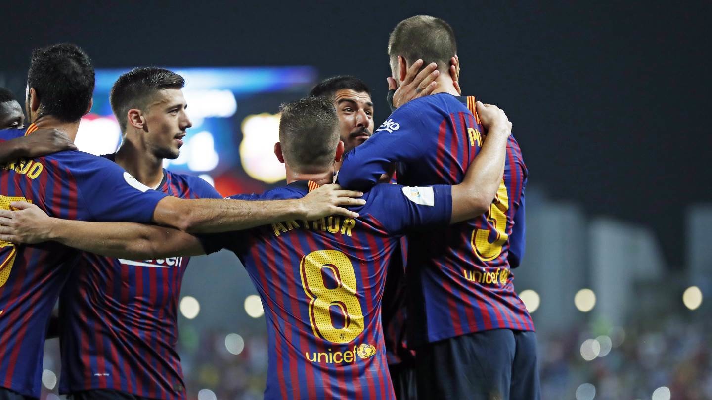 صور مباراة : برشلونة - إشبيلية 2-1 ( 13-08-2018 )  95762528